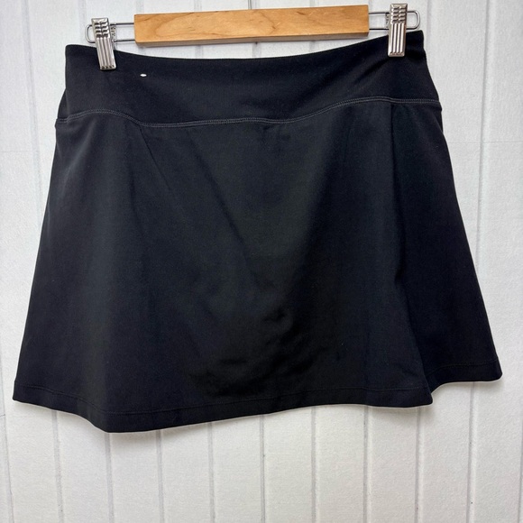 Reebok Jet Black Sports Skirt -Skort Size M - Picture 3 of 7
